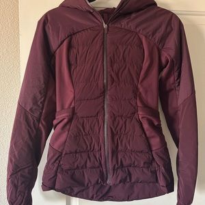 Lululemon down jacket size 4